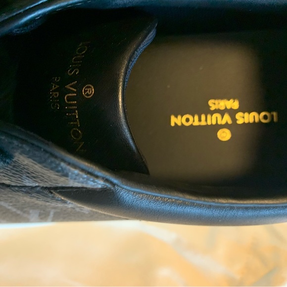 Louis Vuitton new never worn - Picture 11 of 12